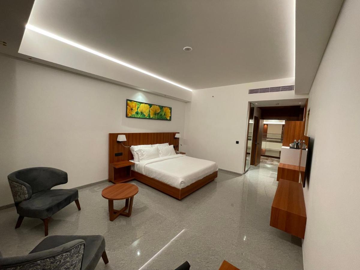 The Mars Resorts Meerut Exterior foto