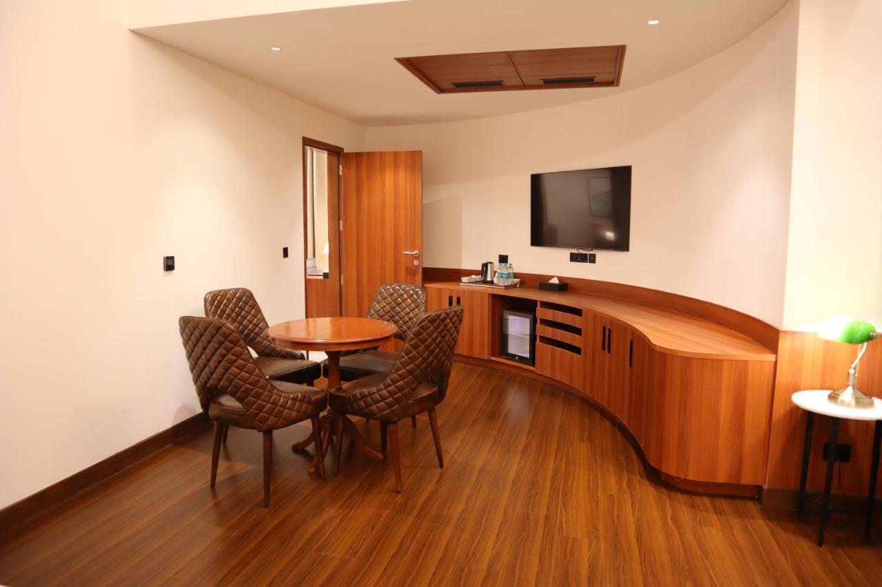 The Mars Resorts Meerut Exterior foto