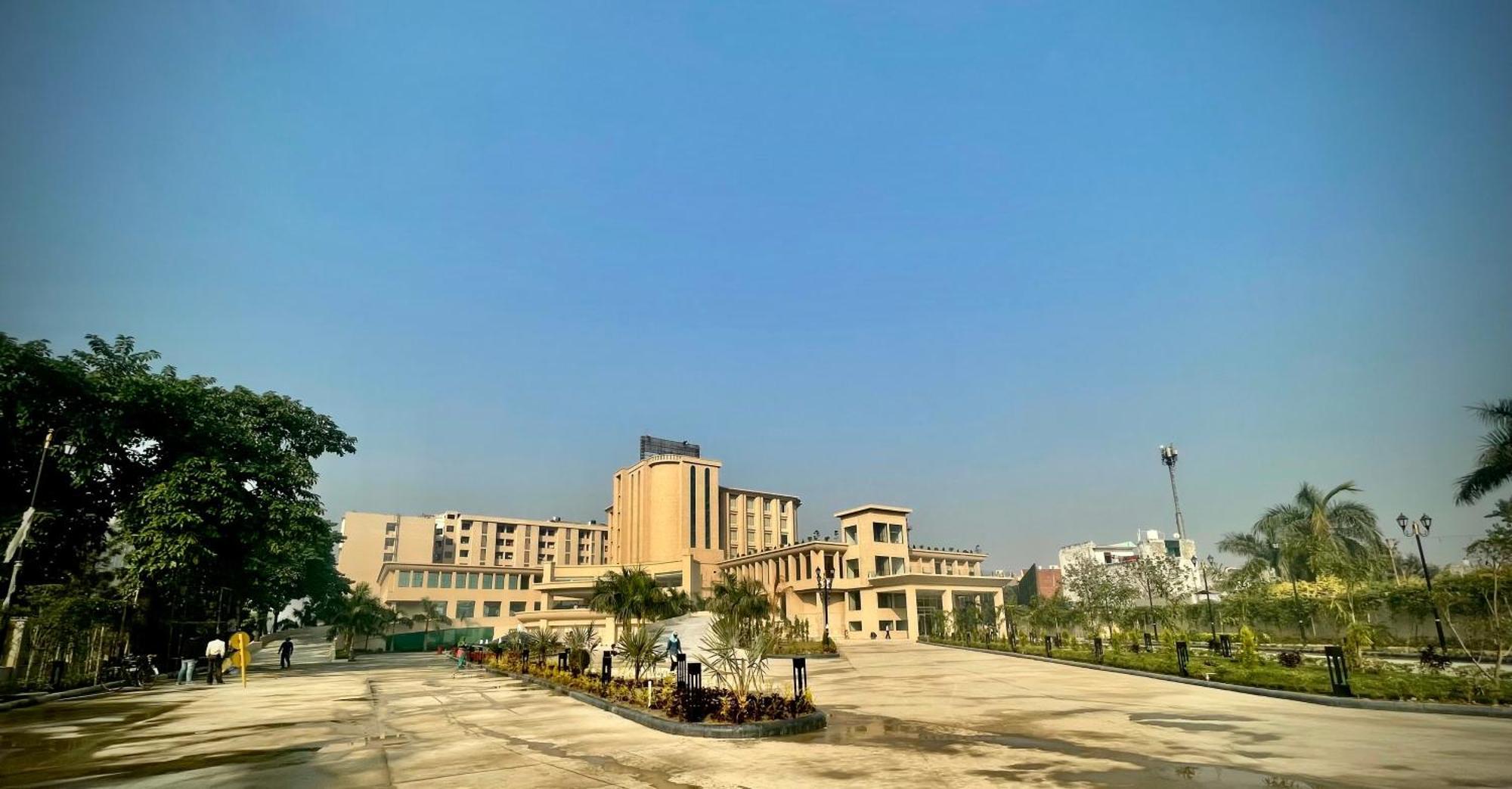 The Mars Resorts Meerut Exterior foto